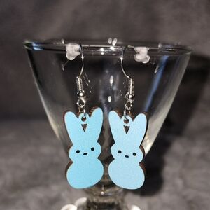 Cute Blue Peep Bunny Earrings‎